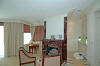 20060602-1-0407-010s.jpg (95687 bytes)